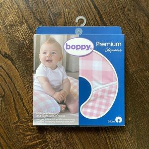 Boppy pillow cover pink & white